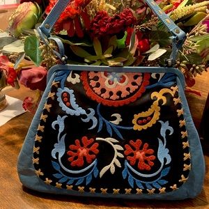 Beautiful Isabella Fiore Hand Bag